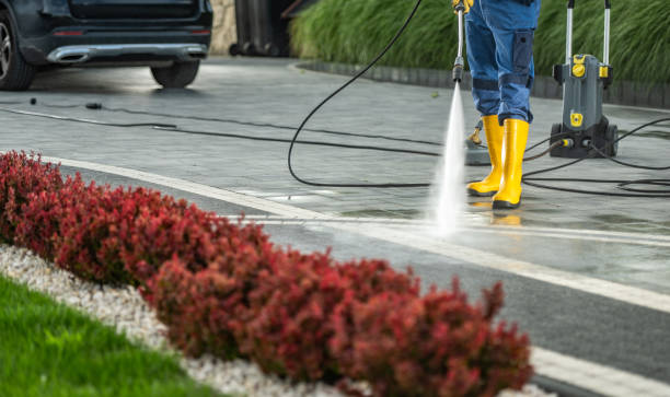 Post-Construction Pressure Washing in Groves, TX
