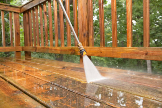 Professional Pressure Washing Services in Groves, TX